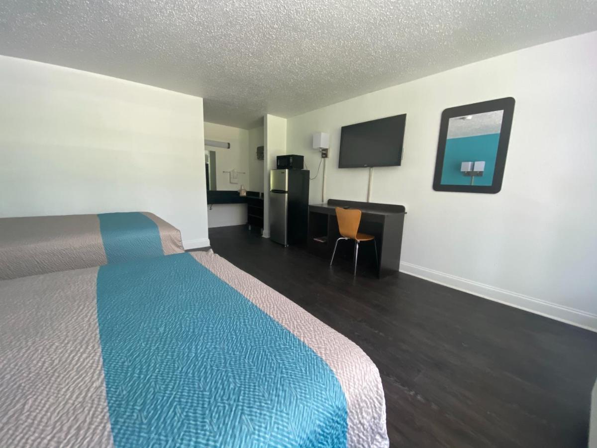 Motel 6 Wilmington, NC - Market Street Eksteriør bilde
