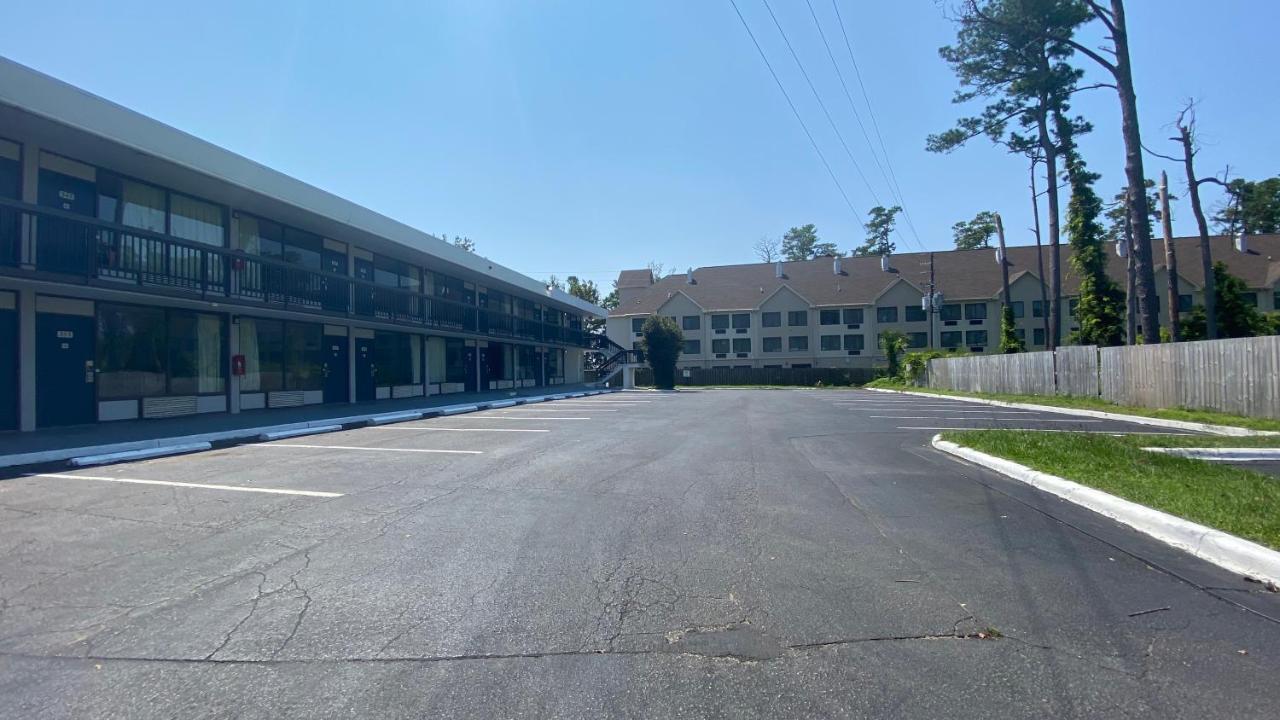 Motel 6 Wilmington, NC - Market Street Eksteriør bilde